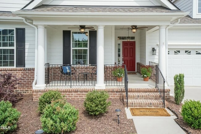 property at 273 Scarlet Tanager Cir