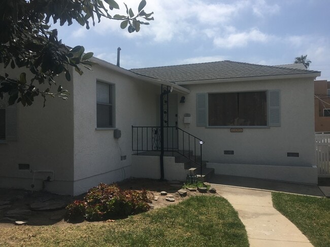 property at 1451-1451-1451-1452 Hornblend St