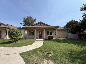 7216 Yates St in San Bernardino, CA - Building Photo