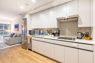 131 Seaport Blvd, Unit FL8-ID1050366P in Boston, MA - Building Photo - Building Photo