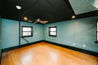 922 Western Ave in Pittsburgh, PA - Building Photo - Building Photo