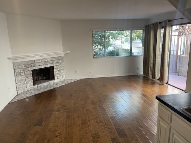 property at 1416 S Barrington Ave