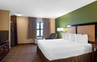Furnished Studio-Raleigh - Cary - Regency  in Cary, NC - Building Photo - Building Photo