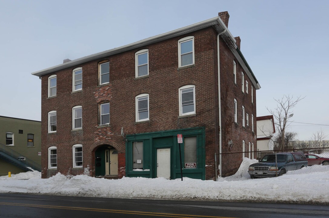 12 Winter St in Worcester, MA - Foto de edificio