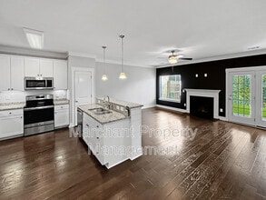 766 Elmbrook Dr in Simpsonville, SC - Building Photo - Building Photo