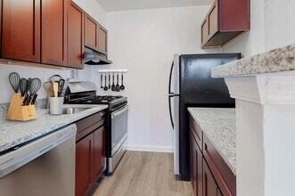 Marlow Heights Apartments in Temple Hills, MD - Building Photo - Building Photo