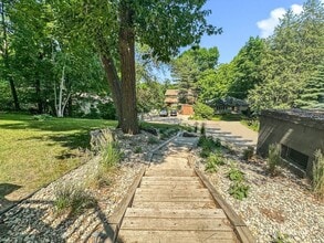 6710 Hopi Rd in Chanhassen, MN - Building Photo - Building Photo