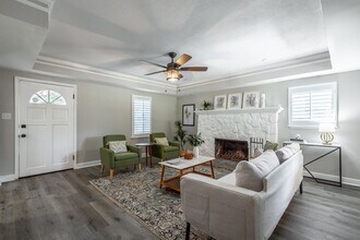 103 S Germantown Rd in Chattanooga, TN - Foto de edificio - Building Photo