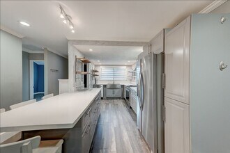 7765 Saranac Pl in La Mesa, CA - Building Photo - Building Photo