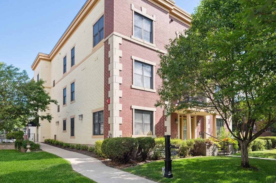 625 Dayton Ave in St. Paul, MN - Building Photo