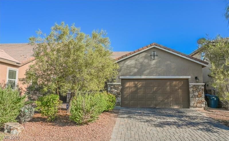 5744 Clear Haven Ln in North Las Vegas, NV - Building Photo