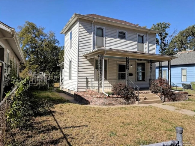 418 S 10th St in Salina, KS - Building Photo - Building Photo
