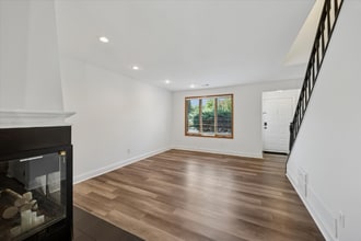 128 Granite Hill Ct in Langhorne, PA - Building Photo - Building Photo