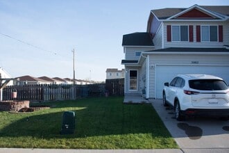 5002 Crews Ct in Cheyenne, WY - Foto de edificio - Building Photo
