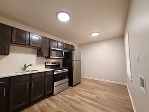 1329 Watts Rd in Forest Park, GA - Building Photo - Building Photo