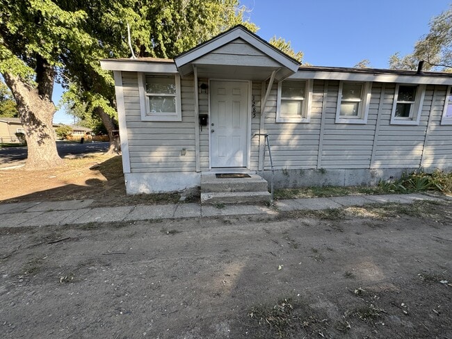 property at 1285 E 4th N