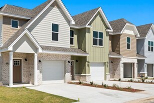 400 Mattie M Kelly Blvd in Destin, FL - Building Photo