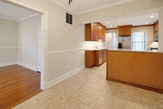 147 Beekman Ave in Sleepy Hollow, NY - Building Photo - Building Photo