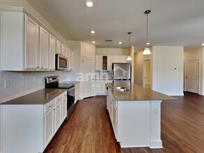 2118 Saffron Walden Dr in Plant City, FL - Building Photo - Building Photo