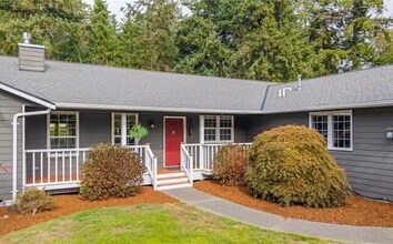 1540 Carlton Way in Oak Harbor, WA - Building Photo - Building Photo
