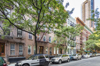 344 E 65th St in New York, NY - Building Photo - Primary Photo