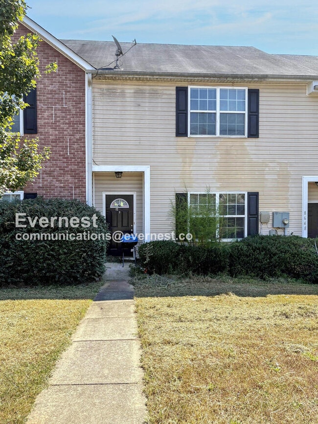 property at 8646 Thomas Ln