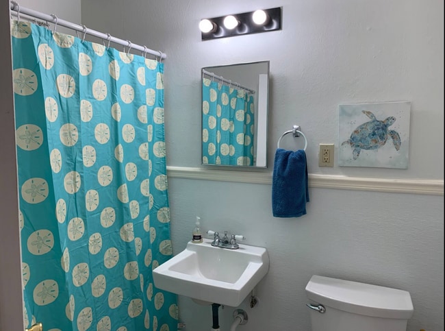 2021 S Harris Ave in Independence, MO - Building Photo - Building Photo