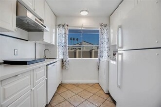 18521 Mayall St in Los Angeles, CA - Building Photo - Building Photo