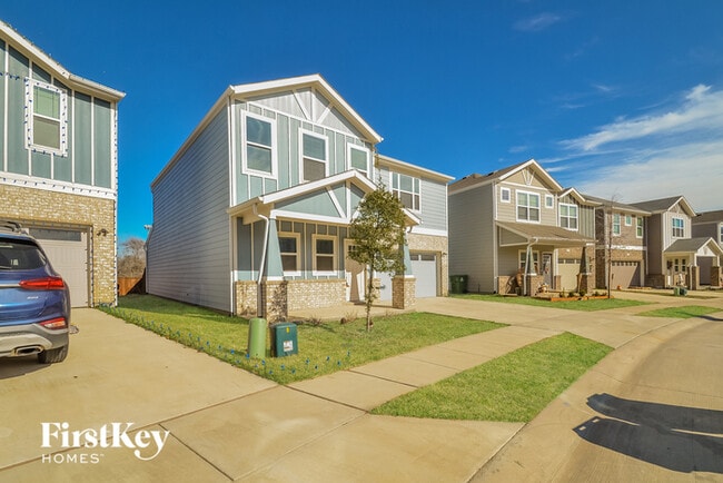 311 Aveen Path in Lewisville, TX - Building Photo - Building Photo