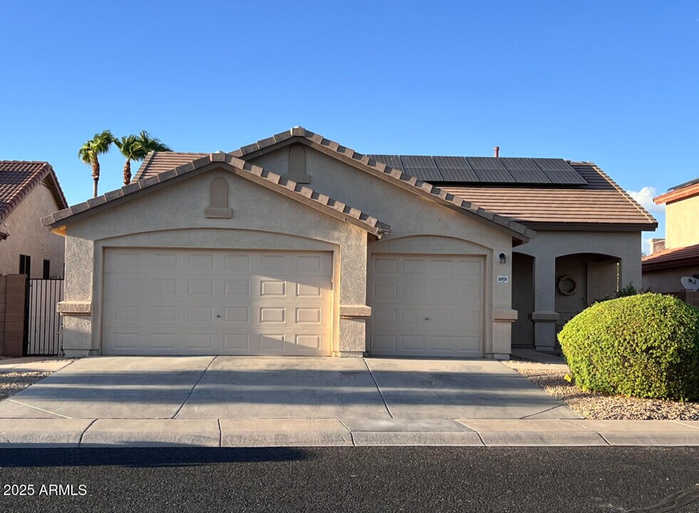 16924 W Northampton Rd in Surprise, AZ - Building Photo