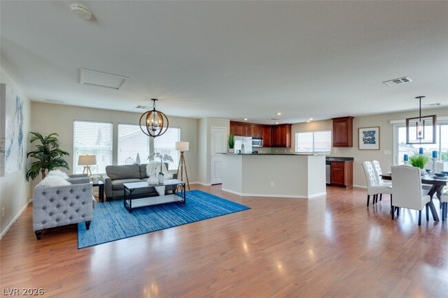 304 Windsor Ridge Ave in Las Vegas, NV - Building Photo - Building Photo