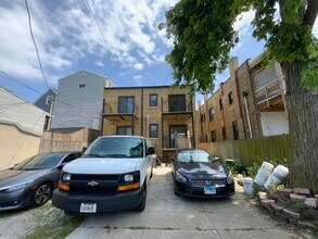 3014 N California Ave in Chicago, IL - Building Photo - Building Photo