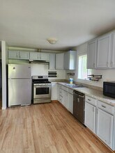227 Whitcomb Rd in Belfast, ME - Building Photo - Building Photo