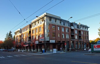 Eden Hill Apartments in Seattle, WA - Building Photo - Building Photo