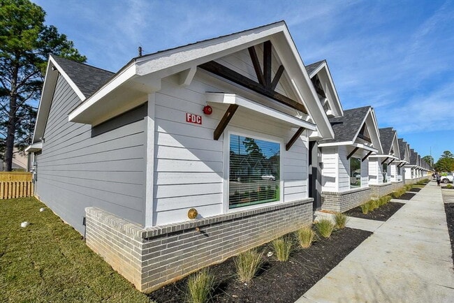 property at 10317 Lake Rd