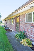 4110-4116-4116 N Willis Blvd in Portland, OR - Building Photo - Building Photo