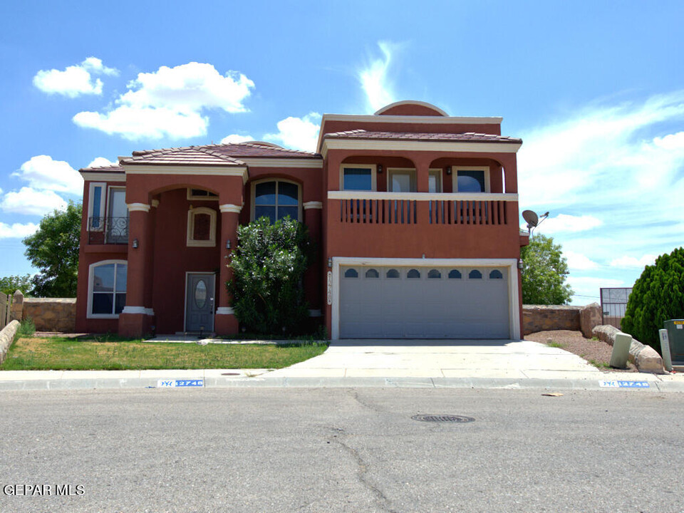 12748 Tierra Nunez Ct in El Paso, TX - Foto de edificio