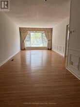 212 Krieghoff Ave in Markham, ON - Building Photo - Building Photo