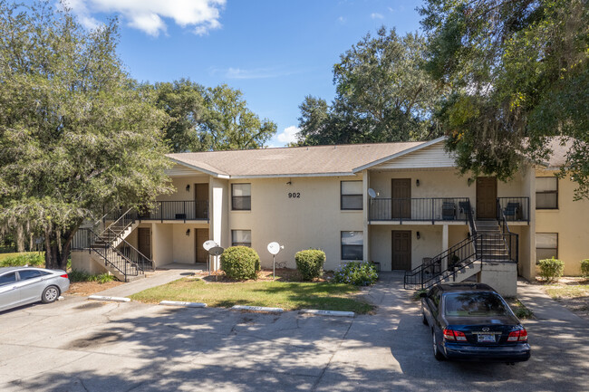 1907 South St in Leesburg, FL - Building Photo - Building Photo