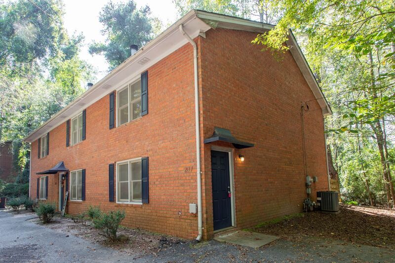 207 Highland Park Dr in Athens, GA - Building Photo