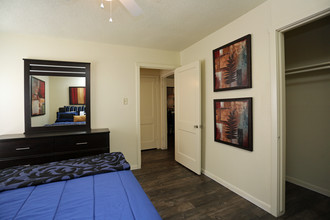 The Colony in Corpus Christi, TX - Building Photo - Interior Photo