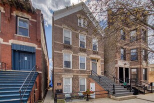 2145 W Webster Ave, Unit 3 in Chicago, IL - Building Photo