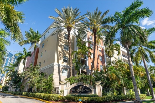 property at 17125 N Bay Rd