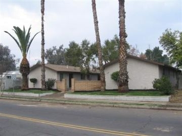 3115 E McKenzie Ave in Fresno, CA - Building Photo