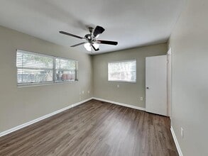 10312 SW 156th St in Miami, FL - Building Photo - Building Photo
