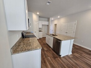 2033 Northwest Dr in Calabash, NC - Building Photo - Building Photo