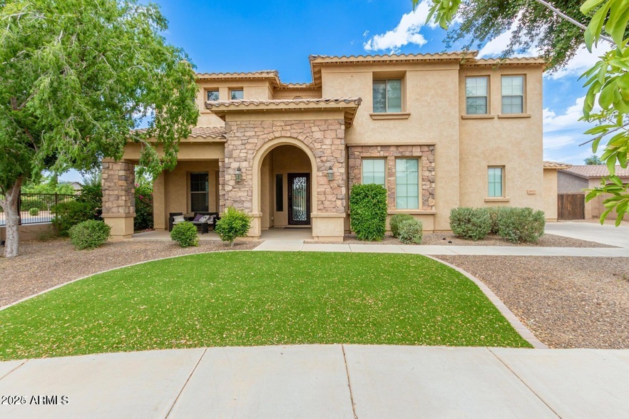 20312 E Via Del Rancho Rd, Unit 1R in Queen Creek, AZ - Building Photo