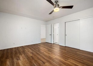 51905 Avenida Velasco in La Quinta, CA - Foto de edificio - Building Photo