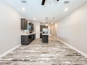 5180 Burlington Ave in Pensacola, FL - Building Photo - Building Photo