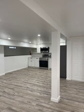 258 Greeley Ave in Sayville, NY - Building Photo - Building Photo